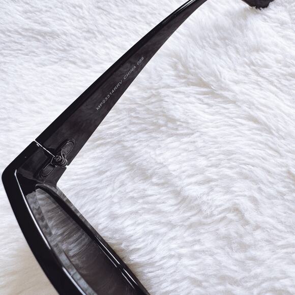 Faye Mirrored Black Cat-Eye Sunglasses - Picture 8 of 15